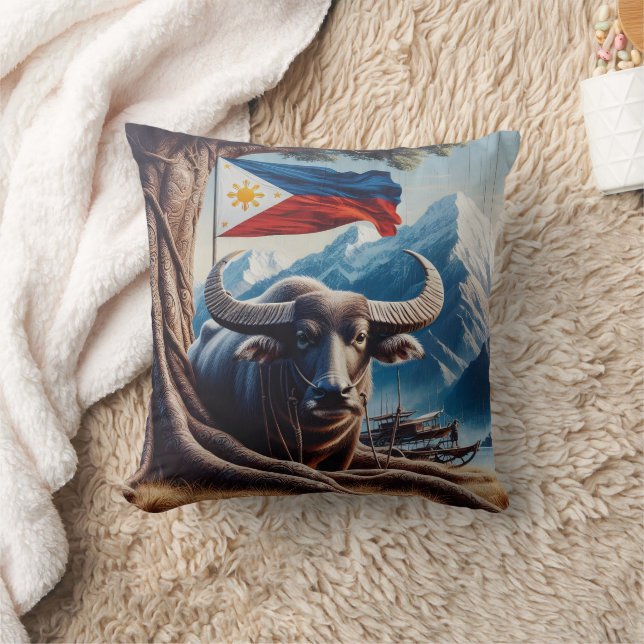 Coussin Buffle D'Eau Par Montagne Avec Drapeau Philippin (Couverture)