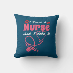 Coussin Cadeau infirmière J'Ai Baisé Une Infirmière Et J