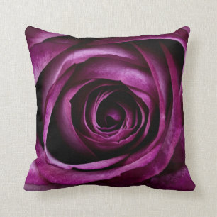 Coussin Cadeaux Girly de beaux de pourpre de rose pétales