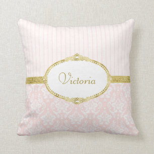 Coussin Cadre vintage et nom d'or de damassé rose élégante
