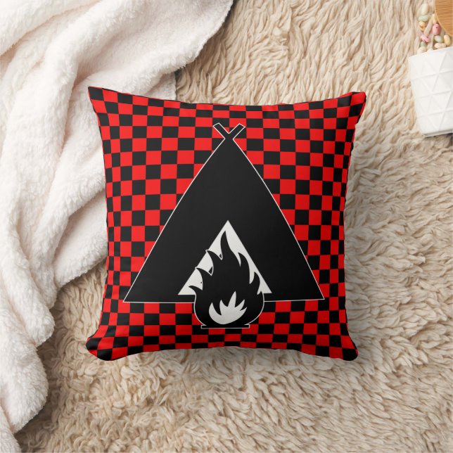 Coussin Campfire and Tent on Red and Black Checkerboard (Couverture)