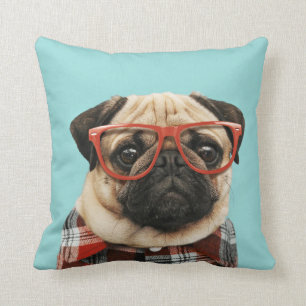 Coussin Carlin des chemises prêtées
