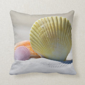 Coussin Carreau près de la plage de bénédictions