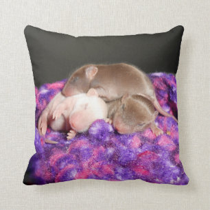 Coussin Carreau réversible de souris de bébé