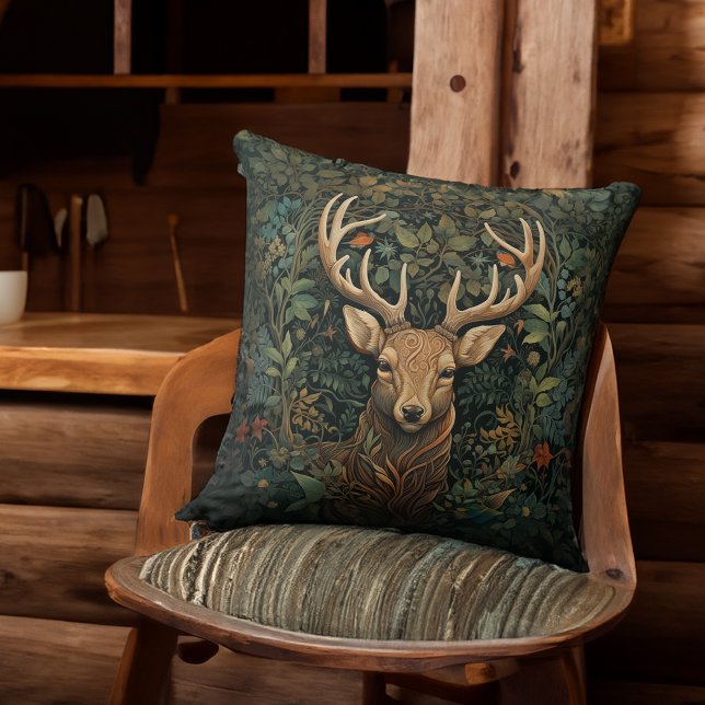 Coussin Cerf de Virginie avec Antlers Enchanted Forest (Créateur téléchargé)