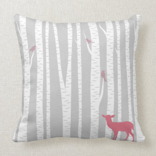 Coussin Cerfs communs avec des arbres