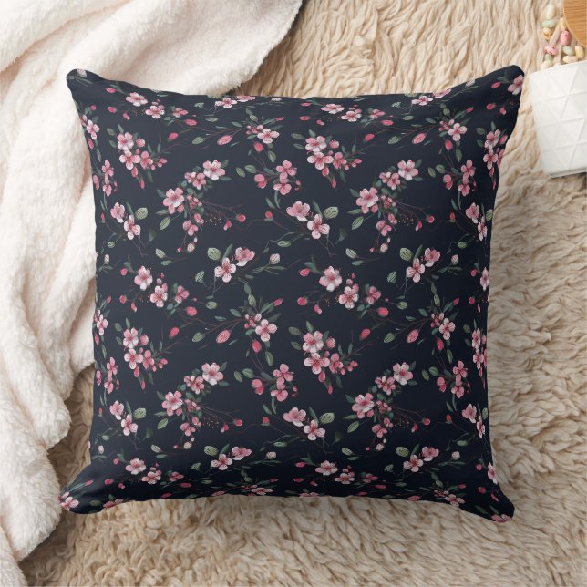 Coussin Cerisiers roses fleuris sur un motif bleu marine (Couverture)
