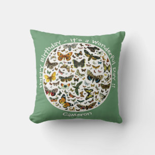 Coussin C'est un anniversaire papillon, collage d'objets p