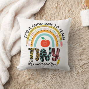Coussin C'est une bonne journée pour apprendre à de minusc