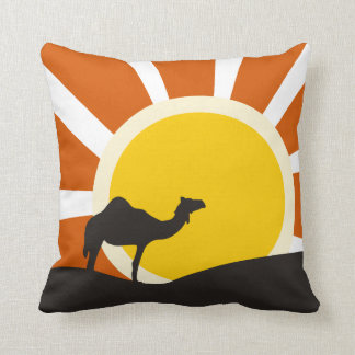 Coussin Chameau avec le coucher du soleil