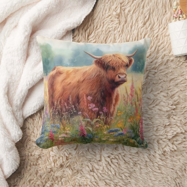 Coussin Champ de Fleur sauvage d'aquarelle de vache Highla (Couverture)