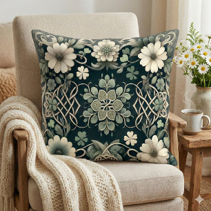 Coussin Charme floral du trèfle celtique