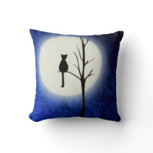 chat noir sur le carreau de l'arbre 2