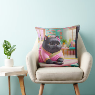 Coussin Chat regardant la télévision dans le salon