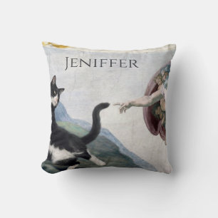 Coussin Chat Tuxedo touchant la Patte Divine