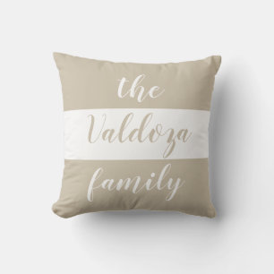 Coussin Chic Beige White Stripes Nom de famille
