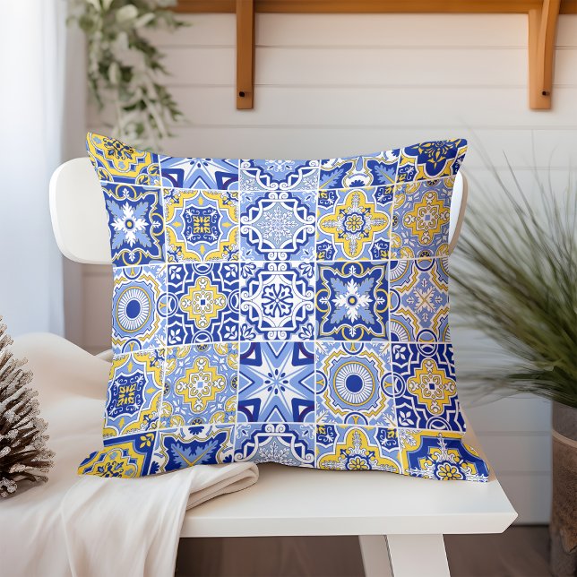 Coussin Chic Bleu et Jaune Motif méditerranéen extérieur (Créateur téléchargé)