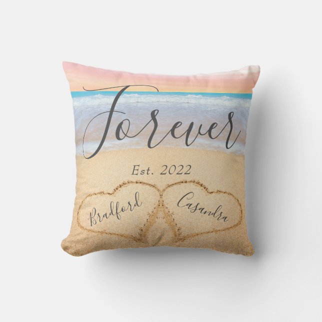 Coussin Chic Rose Pâle Plage Couple Coeurs Sable  (Recto)