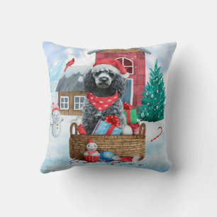 Coussin Chien de caniche dans la neige Maison de chien de