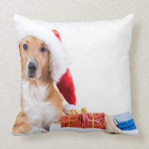 Coussin Chien de Noël avec l'andouiller et les cadeaux