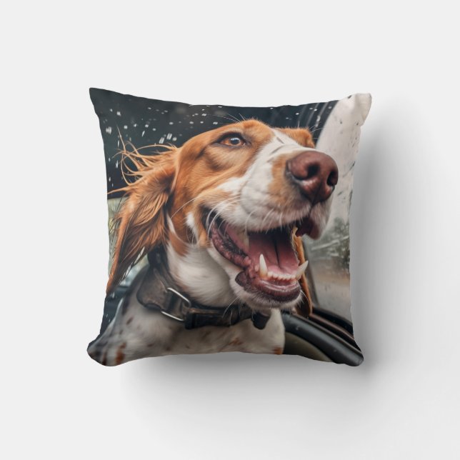 Coussin Chien excité sur Rainy Car Ride Art (Recto)