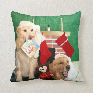 Coussin Chiens d'arrêt d'or la nuit avant Noël