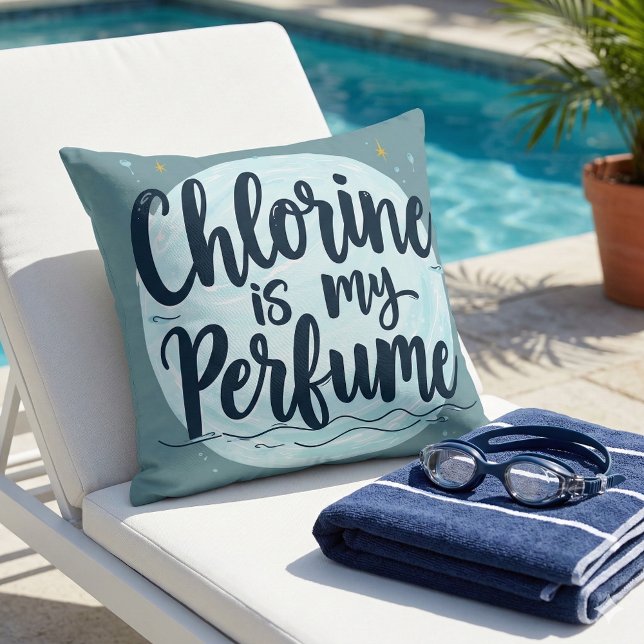 Coussin Chlorine Est Ma Citation De Nage Drôle De Parfum (Chlorine Is My Perfume Funny Swimming Quote Throw Pillow Mockup A)