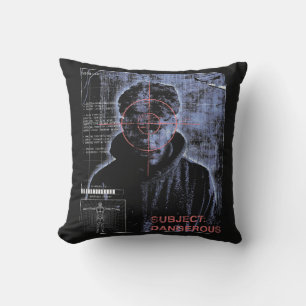 Coussin Ciblé - Techno-Brutalist Streetwear Design
