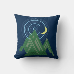 Coussin ciel de lune croissant dans la montagne