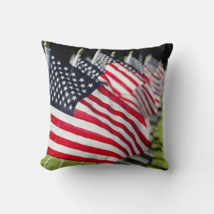 Coussin Cimetière militaire historique avec drapeaux améri