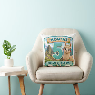 Coussin Cinq Mois de Petites Aventures Jalonne