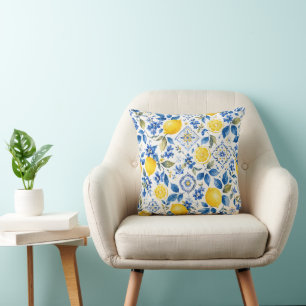 Coussin Citron méditerranéen avec floral bleu