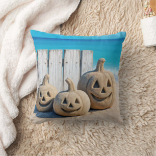 Coussin Citrouilles de sable d'Halloween au bord de la mer
