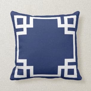 Coussin Clé grecque blanche bleu foncé