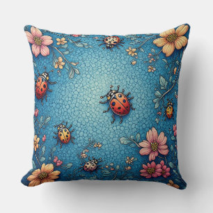 Coussin Coccinelles Vibrantes et Motif de Fleurs