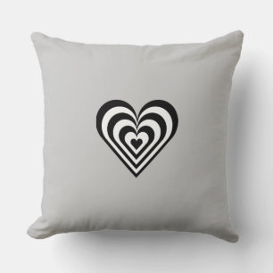 Coussin Cœur rayé noir et blanc sur fond gris clair