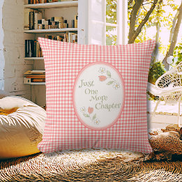 Coussin Coin de lecture en vichy rose "Juste un chapitre d
