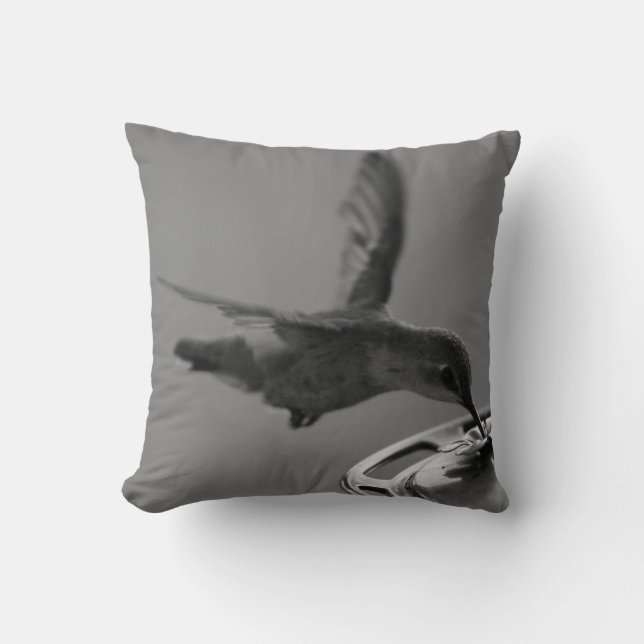 Coussin Colibri noir et blanc 3 ou 3 (Recto)