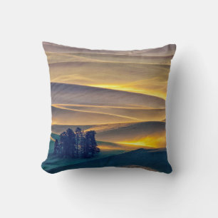 Coussin Collines ondoyantes de blé au lever du soleil WA