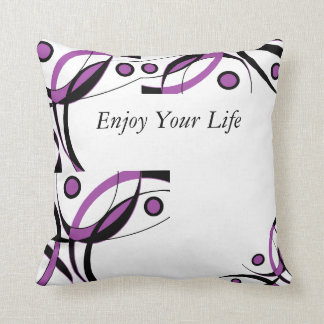 Coussin Conception blanche noire pourpre