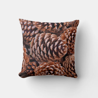 Coussin Cônes de pin chocolat d'hiver de vacances