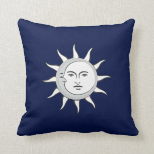 Coussin Conjonction Lune et Soleil sur Fond Bleu Marine