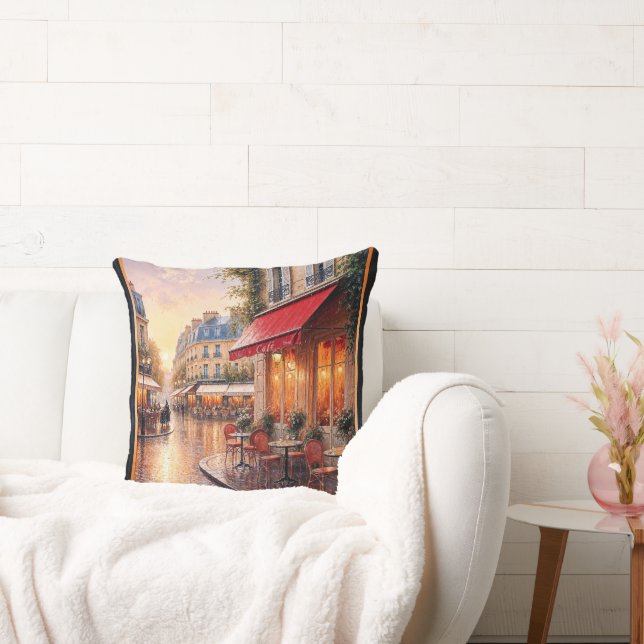 Coussin Coucher De Soleil Doré Sur Un Café De Ville Pluvie (Canapé)