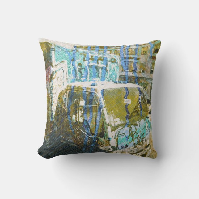 Coussin Coup de Camion-Un-Licious (amour de graffiti) (Recto)