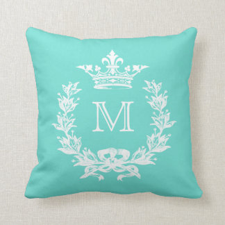 Coussin Couronne personnalisable de Français de monogramme