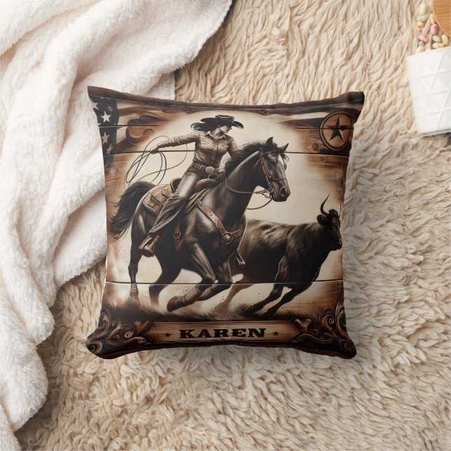 Coussin Cowgirl Roping Cattle au Rodéo (Couverture)