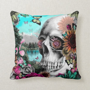 Coussin Crâne de paysage de printemps avec des papillons
