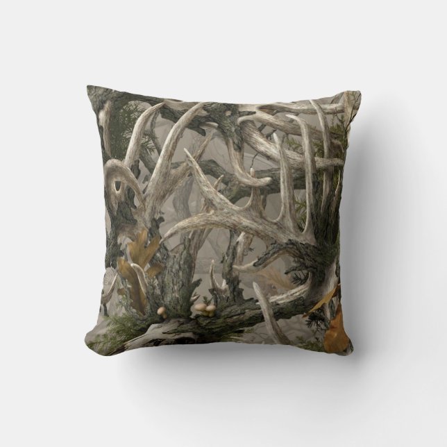 Coussin Crâne et andouillers de cerfs communs de région (Recto)