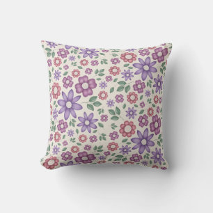 Coussin crème douce motif floral fantaisiste