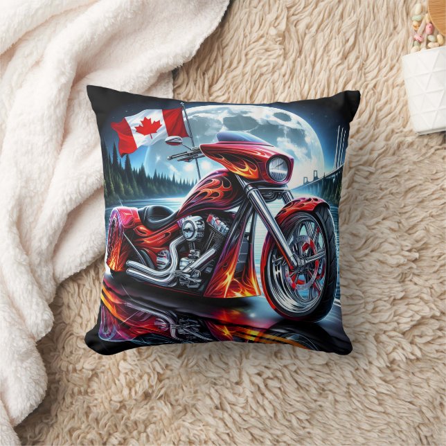 Coussin Croisière en moto canadienne sous pleine lune (Couverture)